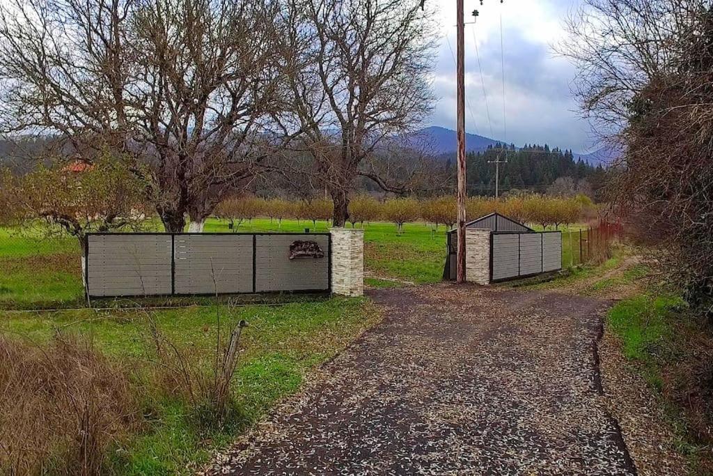 Apartmán Ktima Karadimou Karkaloú Exteriér fotografie